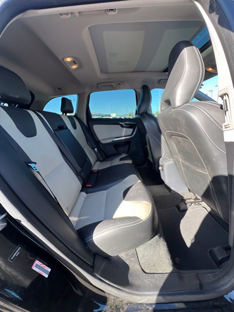 Used 2017 Volvo XC60 T6 Dynamic w/ Preferred Option Package AWD/4WD image 33