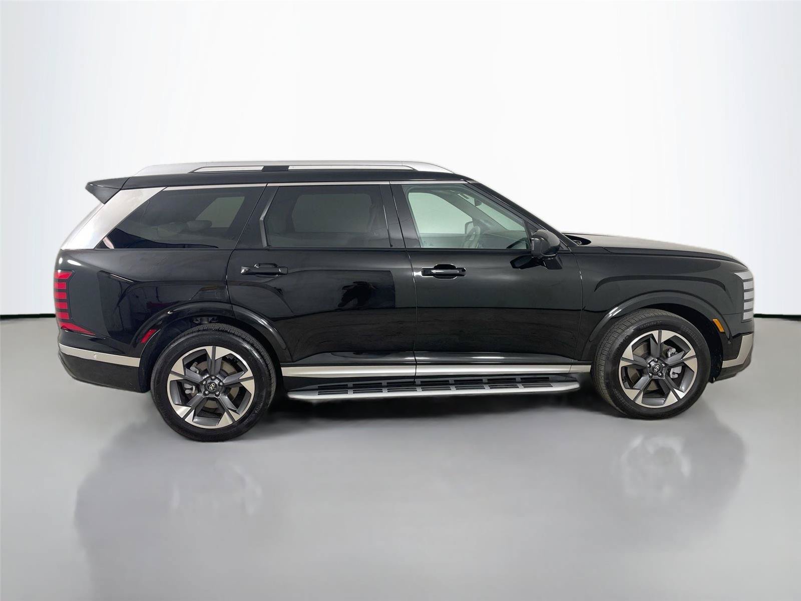 Used 2026 Hyundai Palisade Limited AWD/4WD image 18