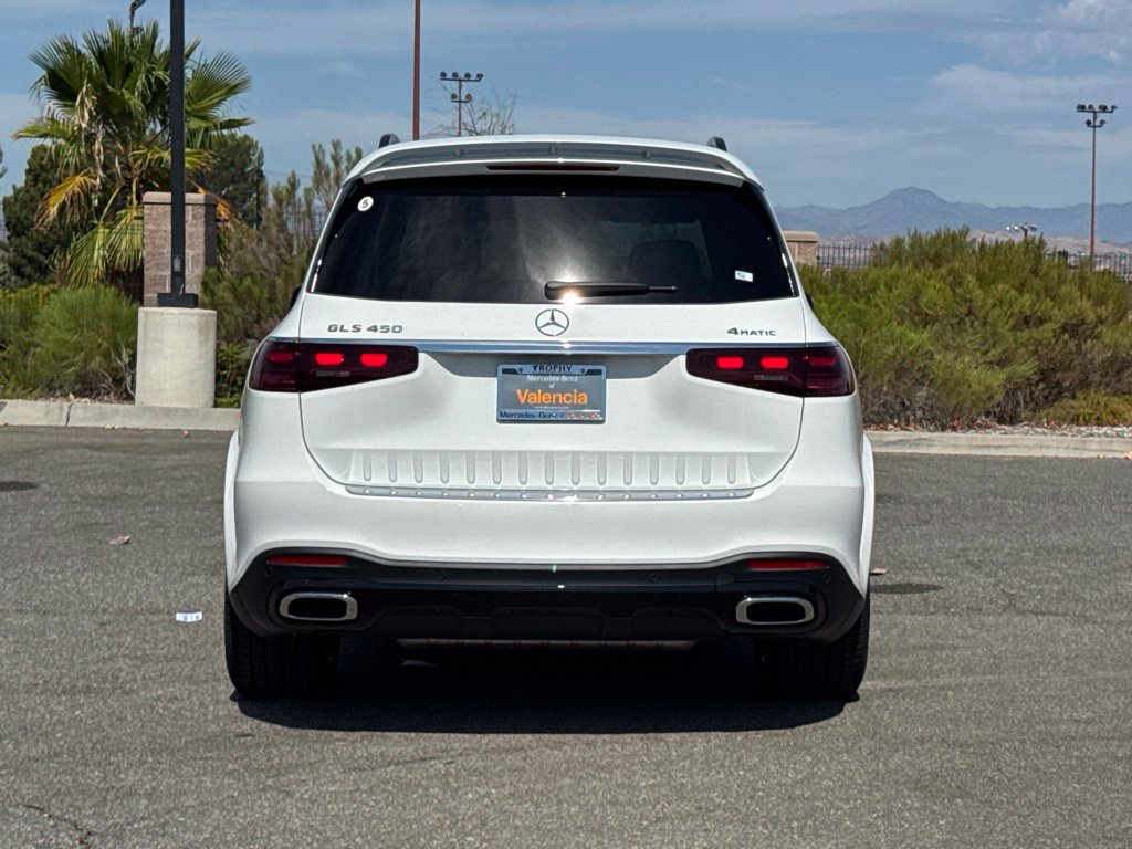 New 2026 Mercedes-Benz GLS 450 4MATIC image 10
