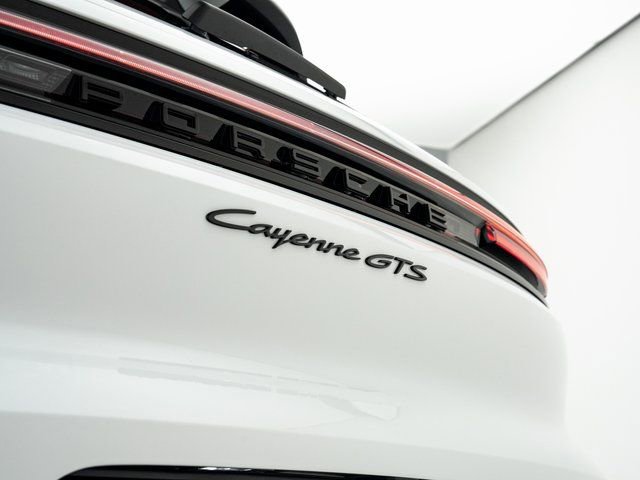 New 2026 Porsche Cayenne GTS image 29