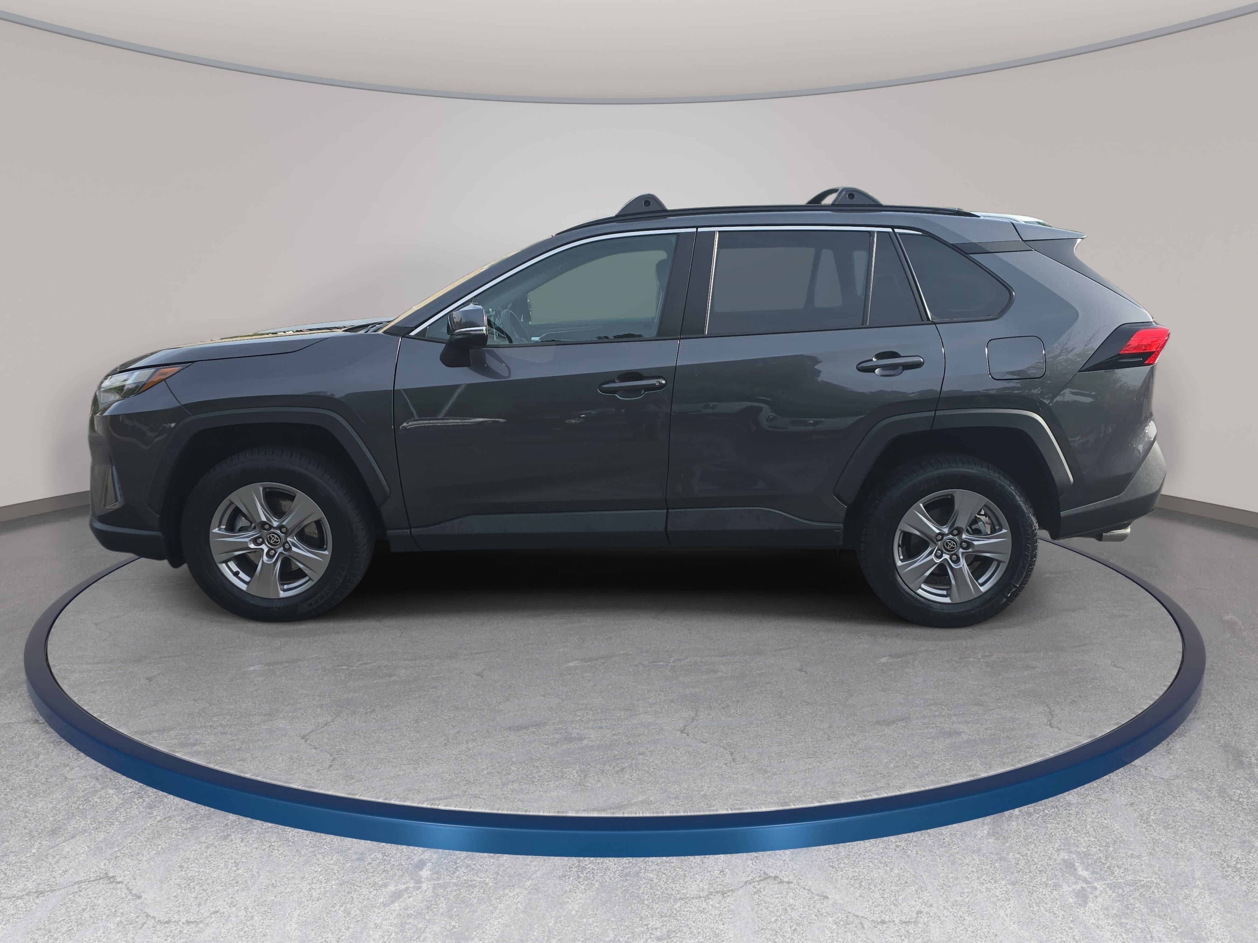 Certified 2023 Toyota RAV4 XLE FWD image 8