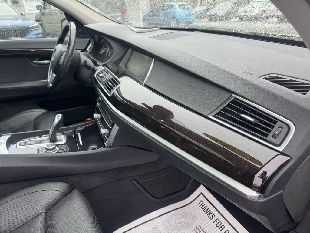 Used 2011 BMW 550i Gran Turismo xDrive image 22