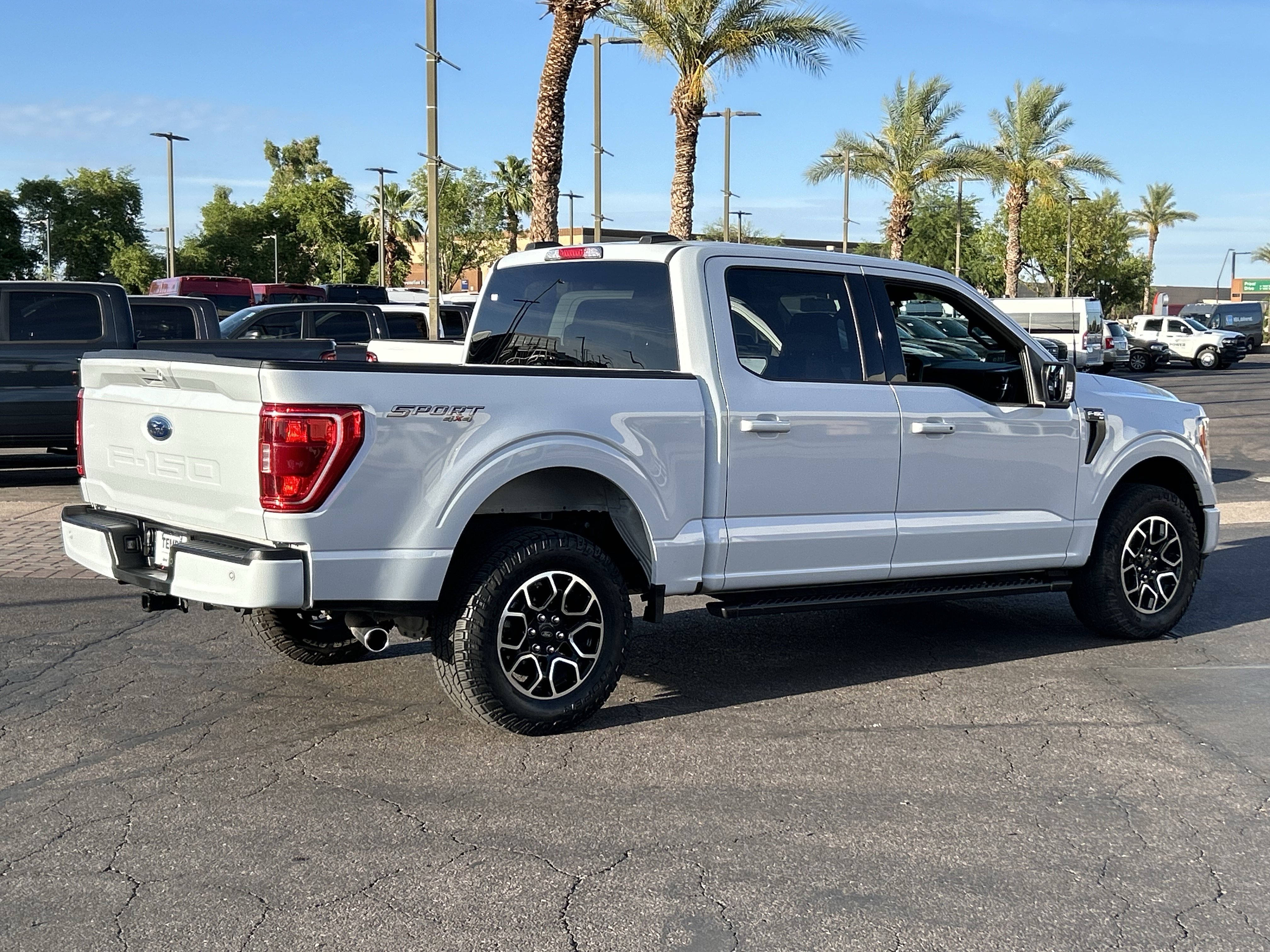 Used 2022 Ford F150 XLT w/ Equipment Group 302A High AWD/4WD image 5