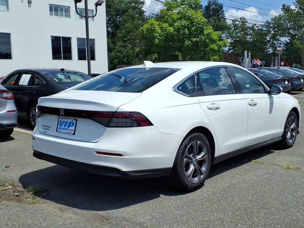 Certified 2023 Honda Accord EX image 6