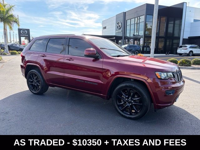 Used 2018 Jeep Grand Cherokee Altitude RWD image 1