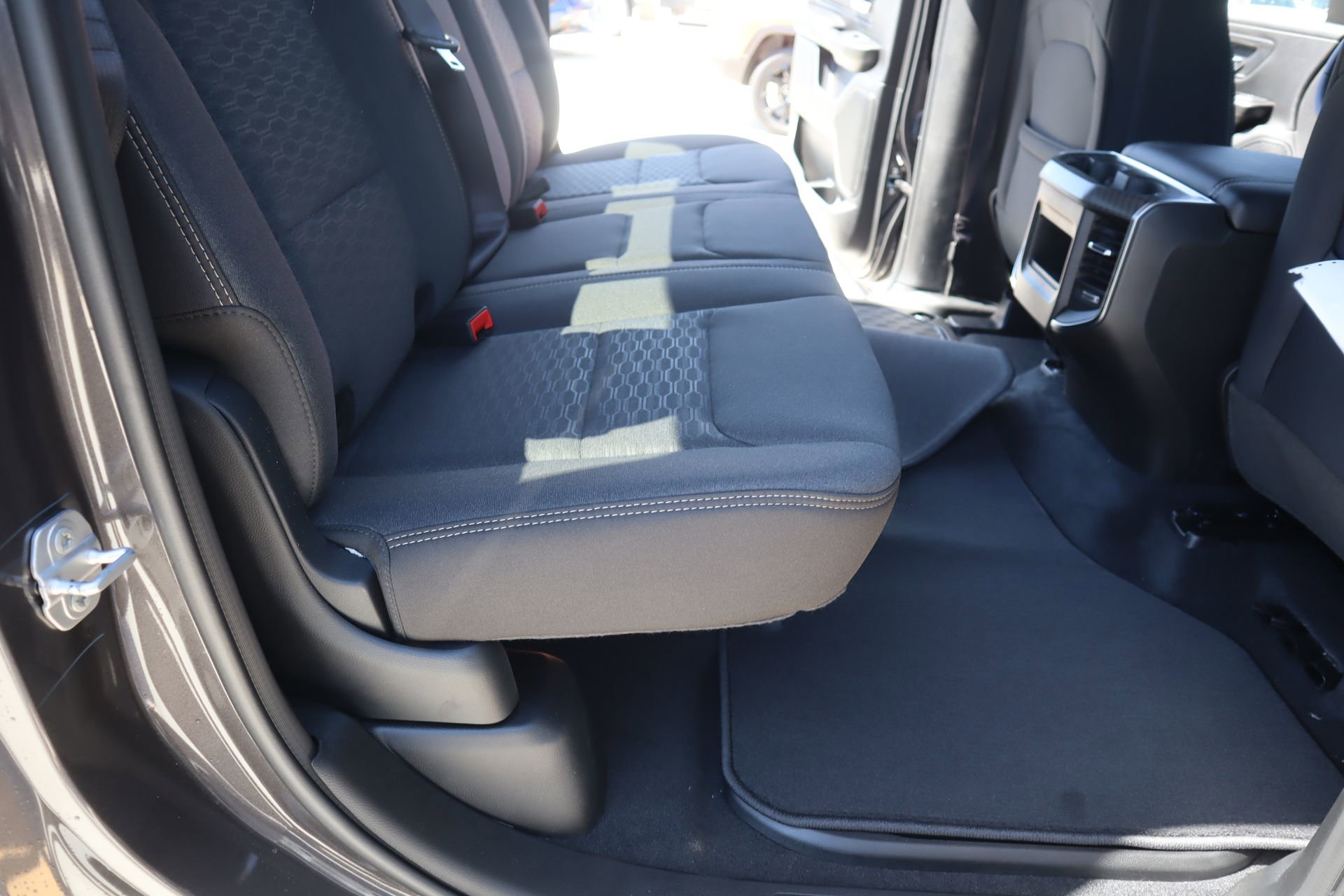 New 2026 RAM 1500 Express image 13