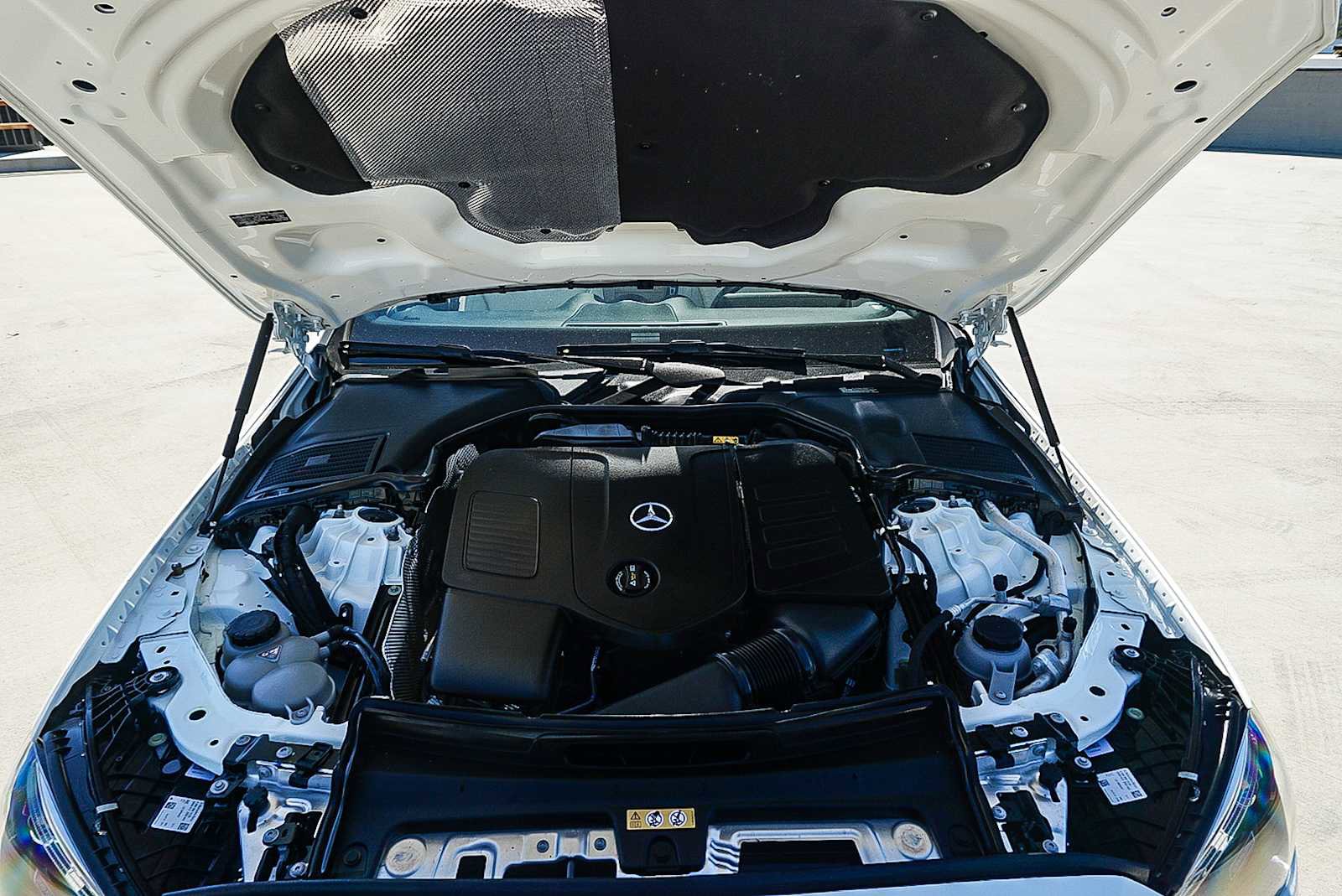 Used 2022 Mercedes-Benz C 300 Sedan image 37