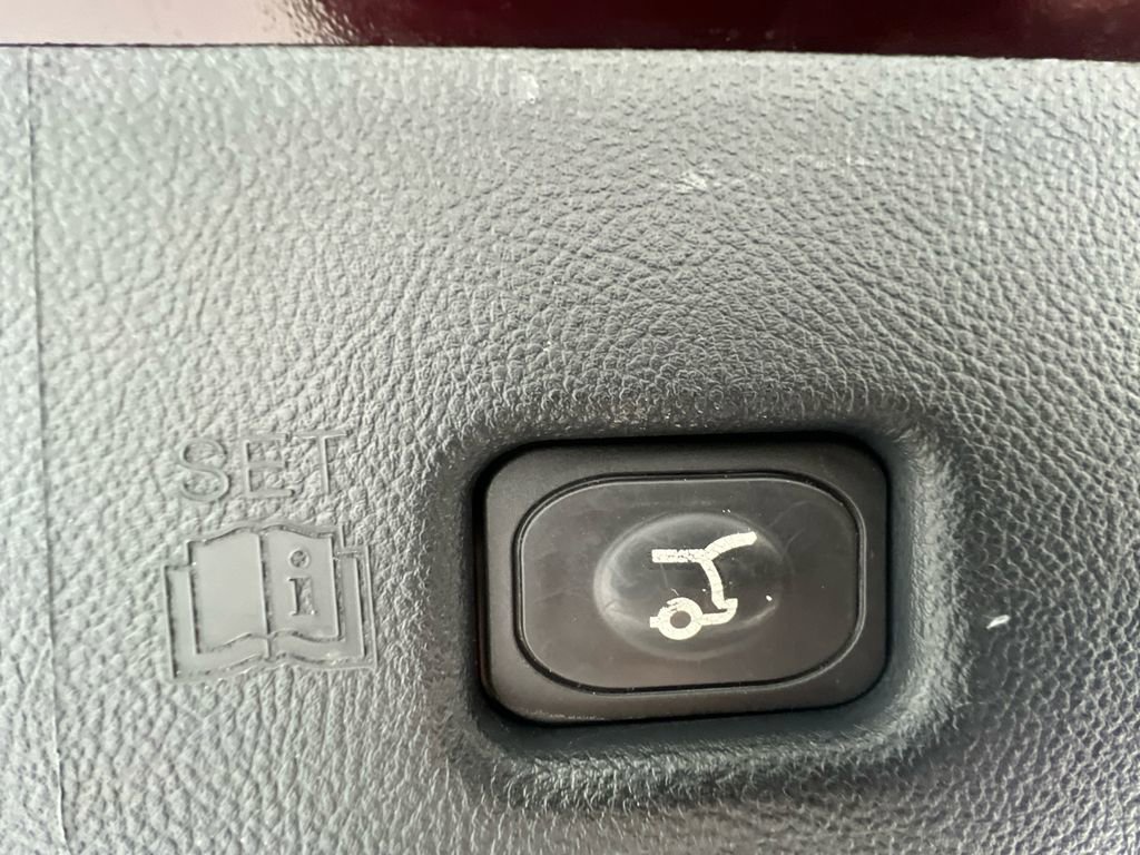 Used 2021 Lincoln Nautilus Reserve w/ Equipment Group 201A image 44