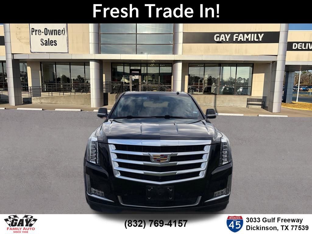 Used 2020 Cadillac Escalade Luxury AWD/4WD image 2