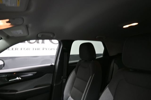 Used 2024 Chevrolet TrailBlazer LT w/ LT Cold Weather Package FWD image 18