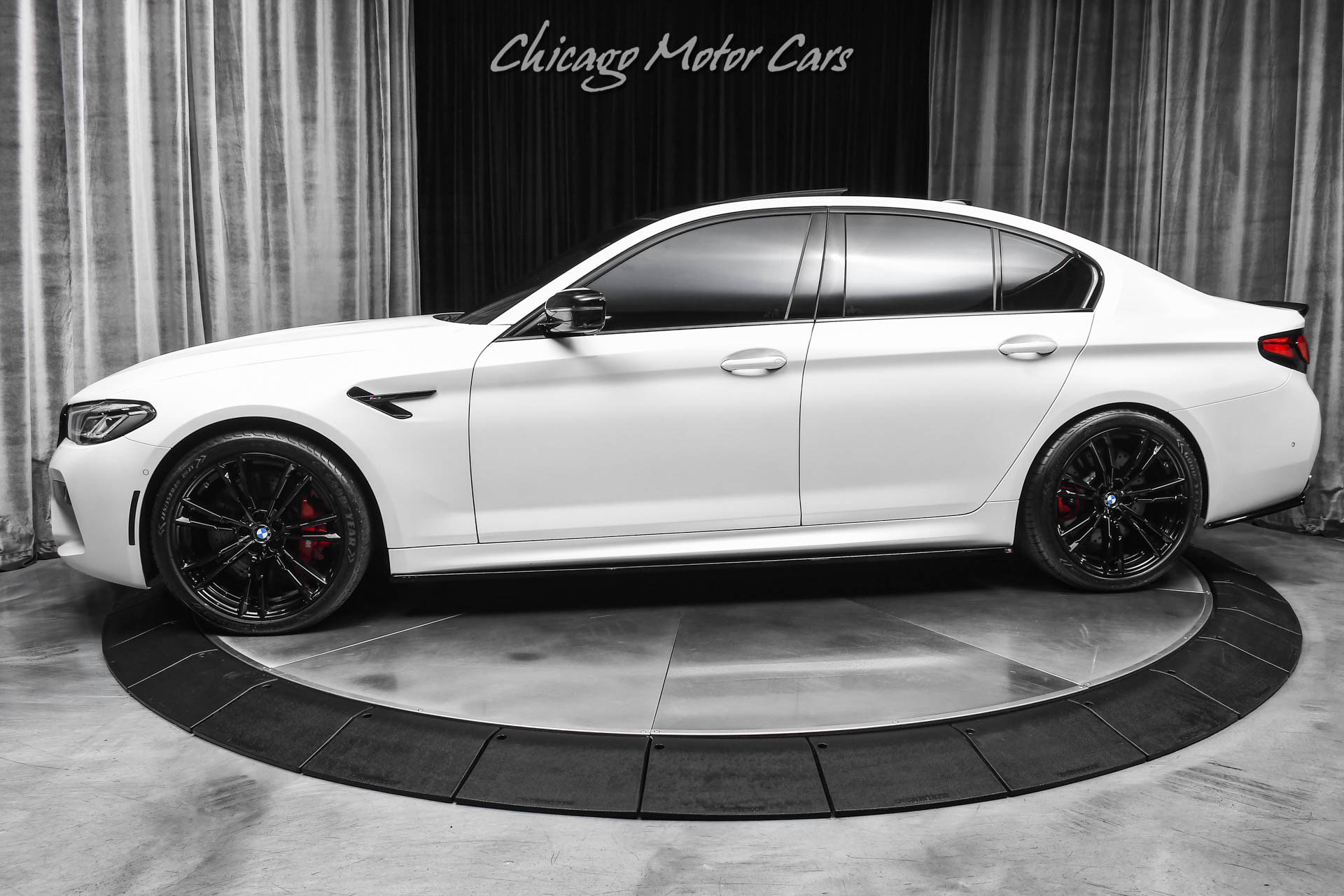 Used 2021 BMW M5 w/ Executive Package AWD/4WD video 1