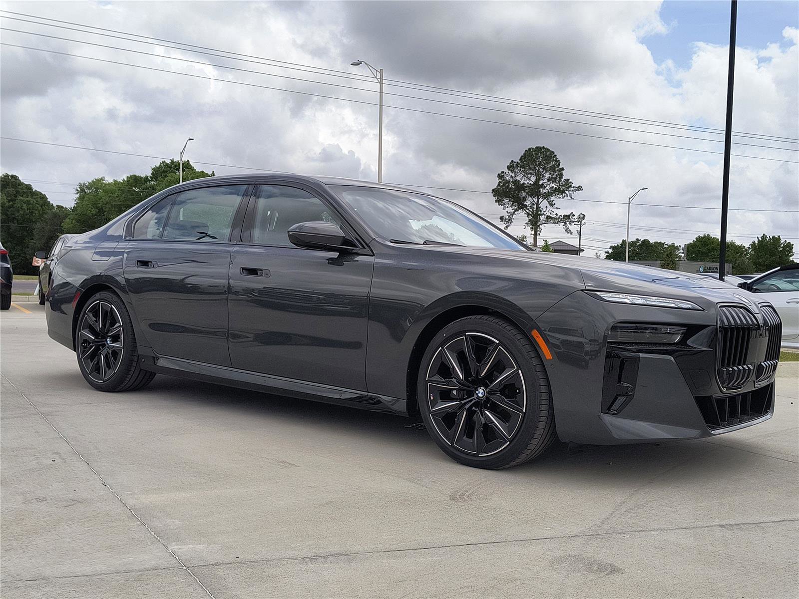 New 2026 BMW 760i xDrive image 5