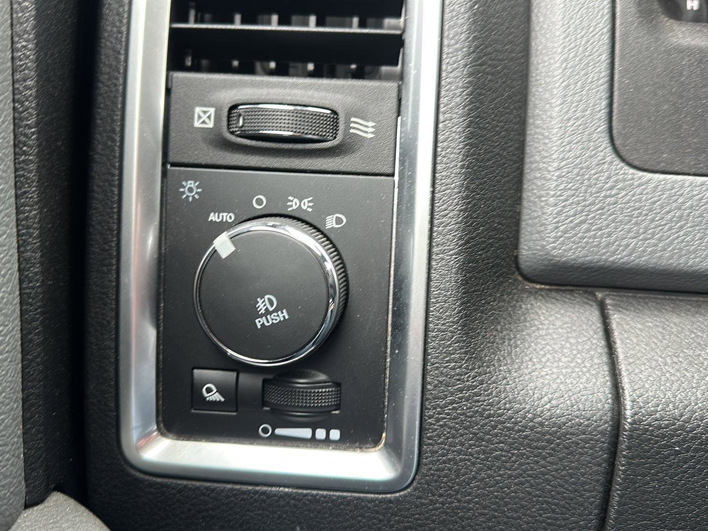 Used 2018 RAM 1500 Big Horn image 17