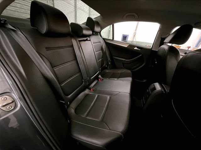Used 2018 Volkswagen Jetta Wolfsburg Edition FWD image 26