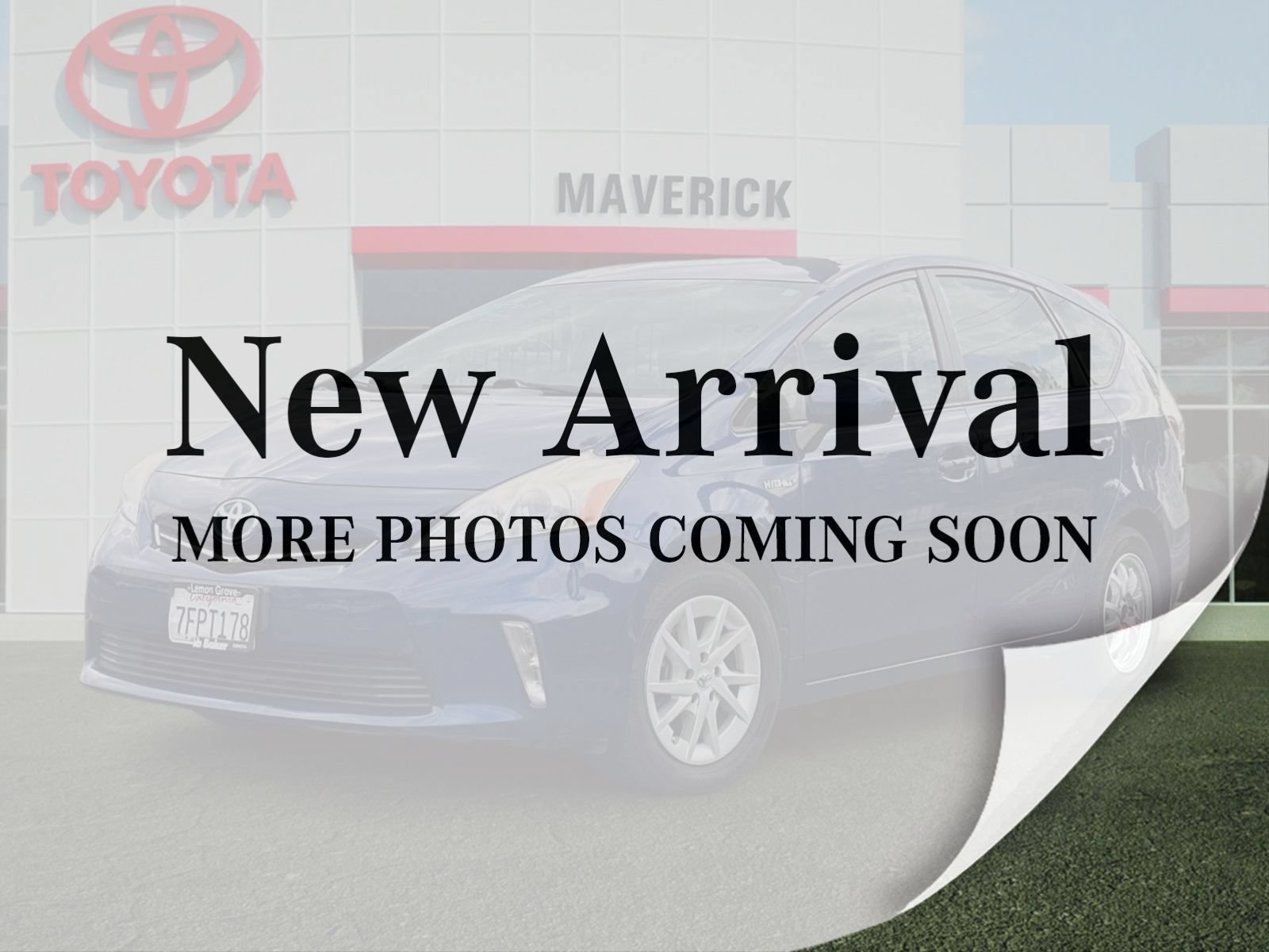Used 2014 Toyota Prius V Three FWD image 1