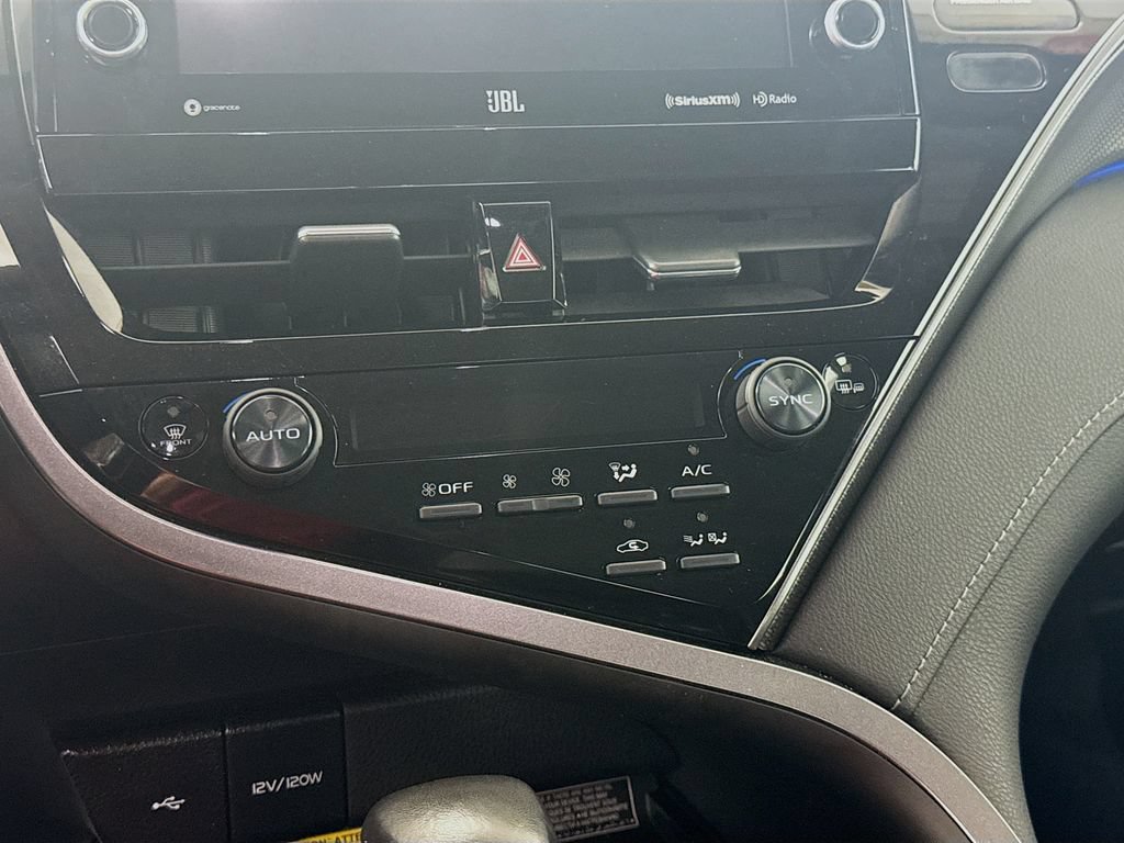 Used 2021 Toyota Camry XSE w/ Navigation Upgrade Package FWD image 15