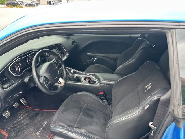 Used 2016 Dodge Challenger R/T Scat Pack w/ Leather Interior Group RWD image 5