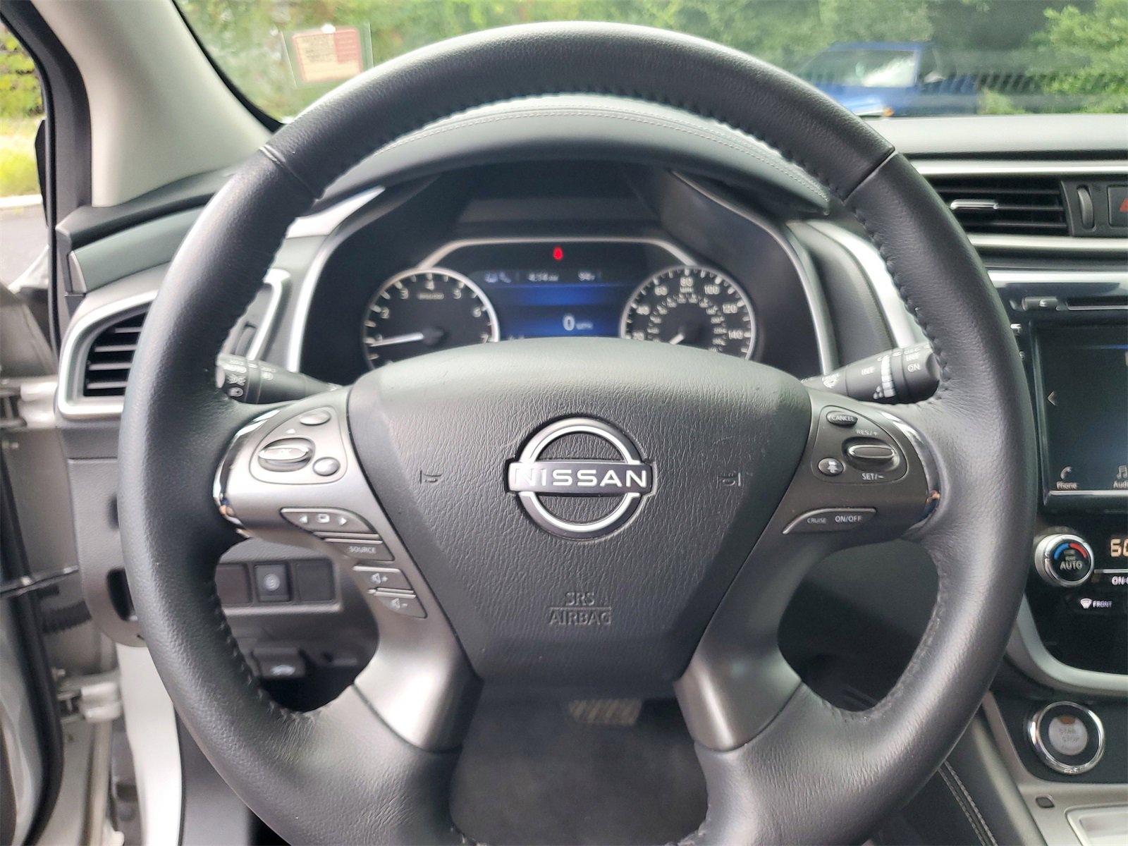 Used 2023 Nissan Murano SV image 10