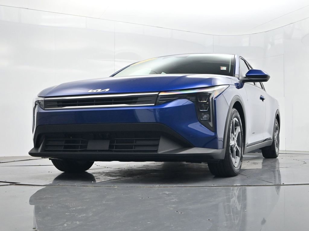 Certified 2025 Kia K4 FWD image 38