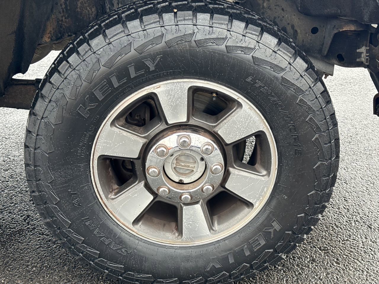 Used 2014 Ford F250 Lariat image 9