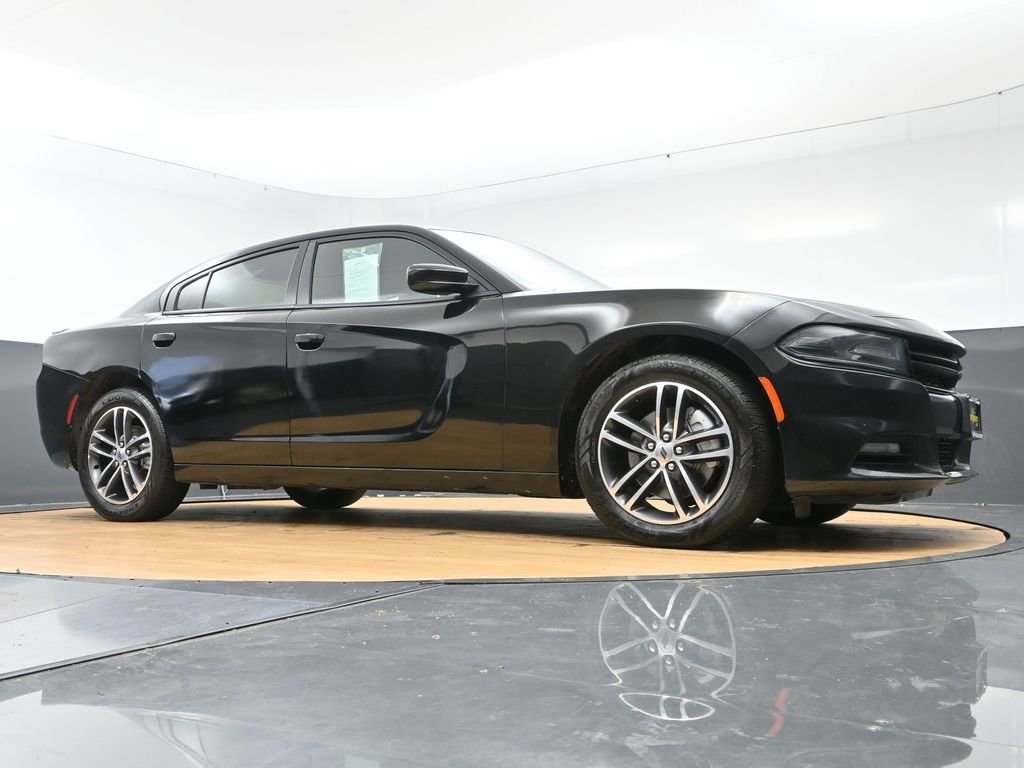 Used 2019 Dodge Charger SXT AWD/4WD image 48