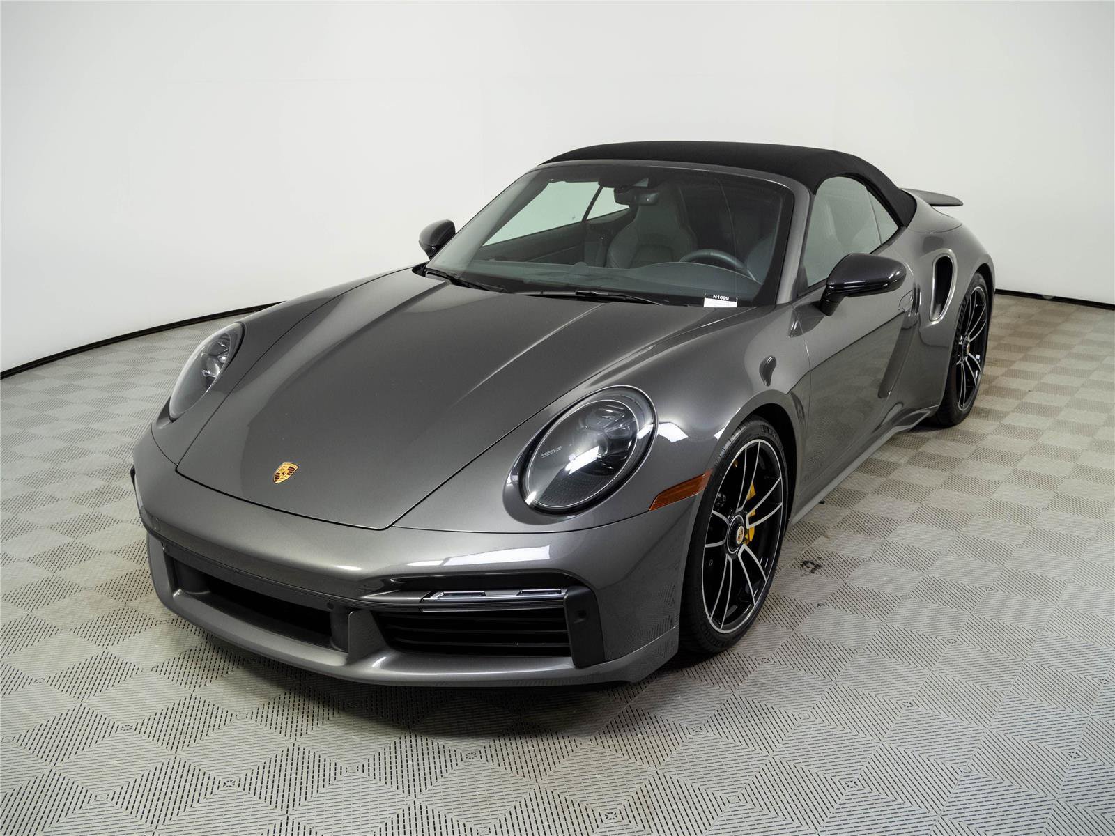 Certified 2021 Porsche 911 Turbo S AWD/4WD image 33