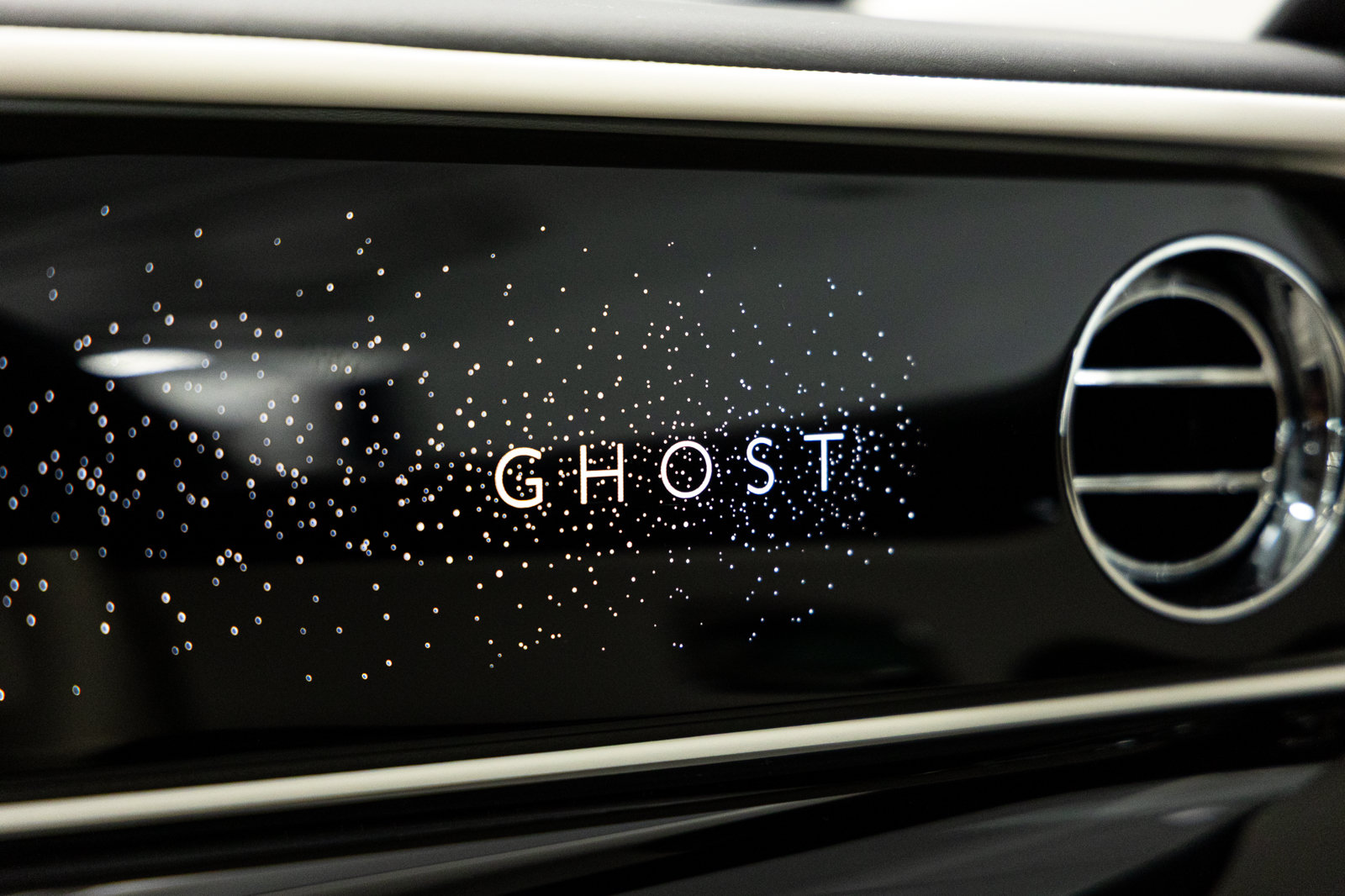 Certified 2023 Rolls-Royce Ghost AWD/4WD image 46