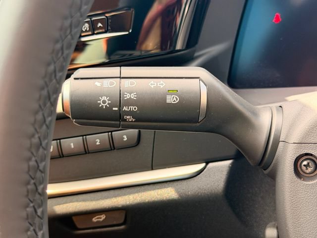 Certified 2023 Lexus RZ 450e Premium w/ Technology Package AWD/4WD image 18