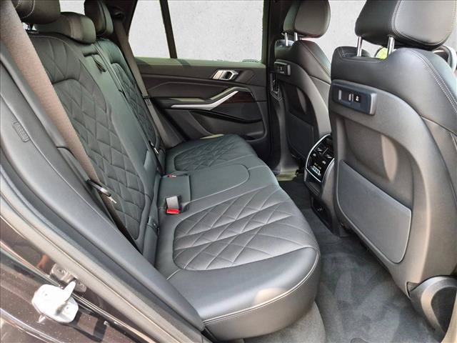 Used 2023 BMW X5 xDrive40i w/ Premium Package AWD/4WD image 21