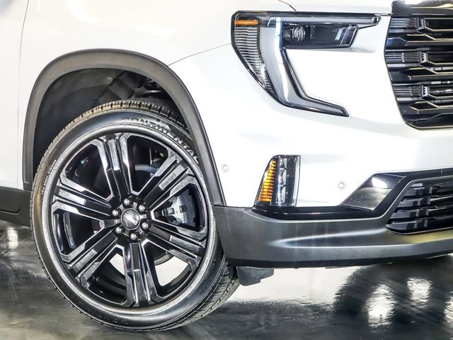 Certified 2024 GMC Acadia Elevation w/ Super Cruise Package AWD/4WD image 4