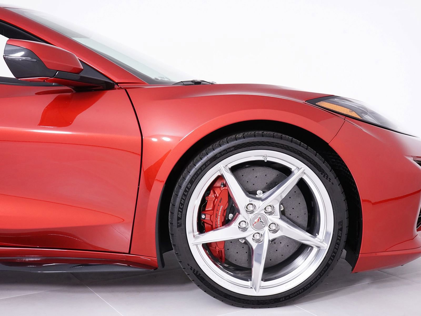 Used 2025 Chevrolet Corvette E-Ray w/ Chrome Exterior Badge Package image 17