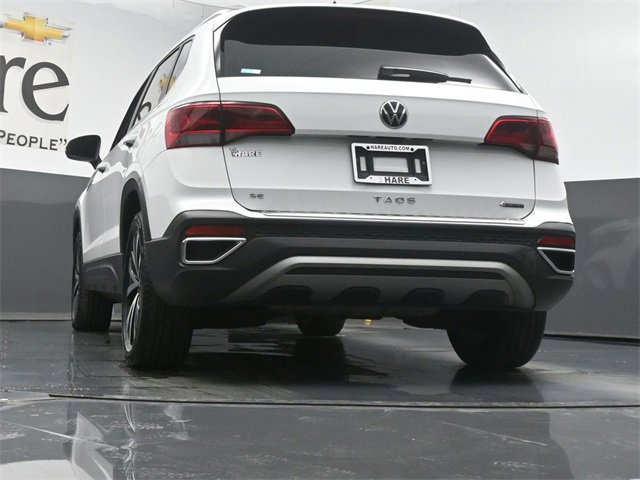 Used 2023 Volkswagen Taos SE w/ Panoramic Sunroof Package image 54