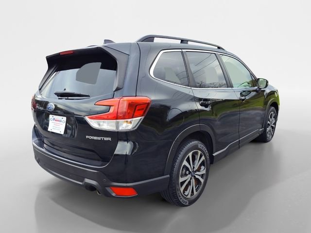 Used 2020 Subaru Forester Limited AWD/4WD image 3