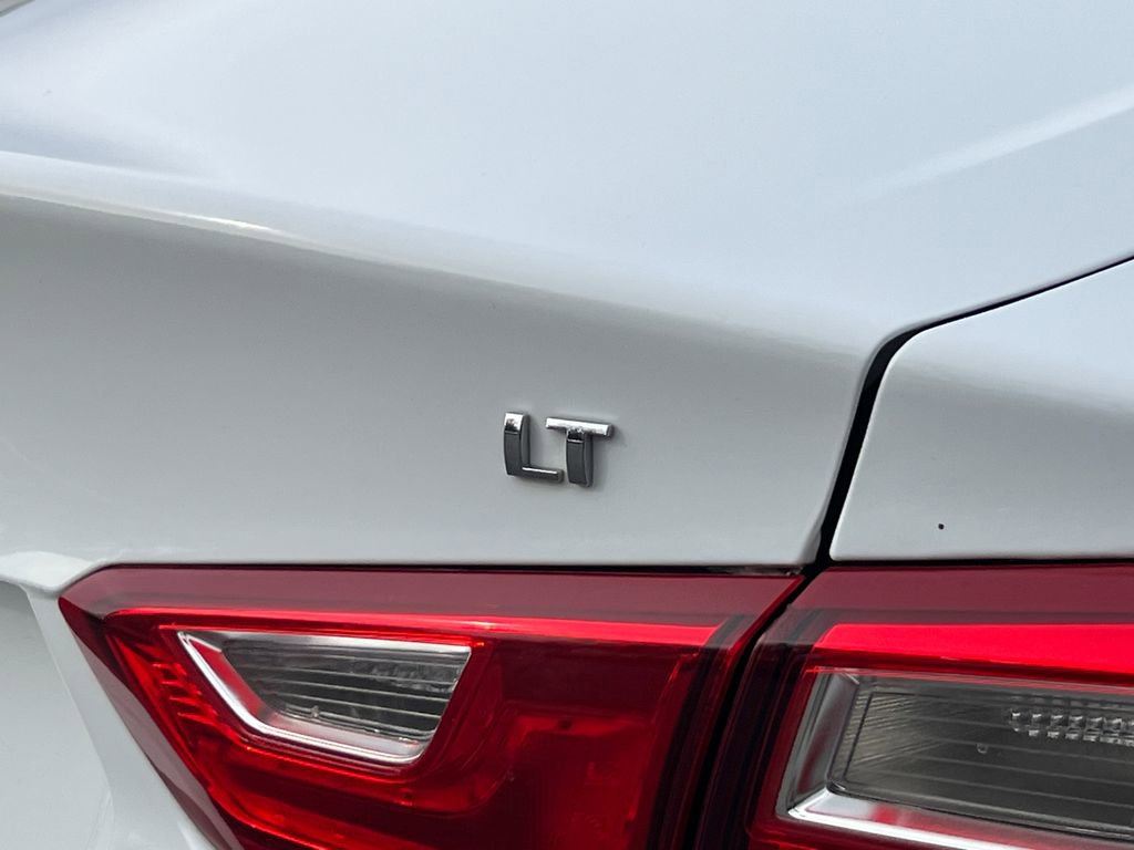 Used 2023 Chevrolet Malibu LT image 7