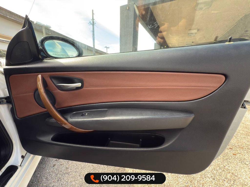 Used 2008 BMW 128i Convertible image 26