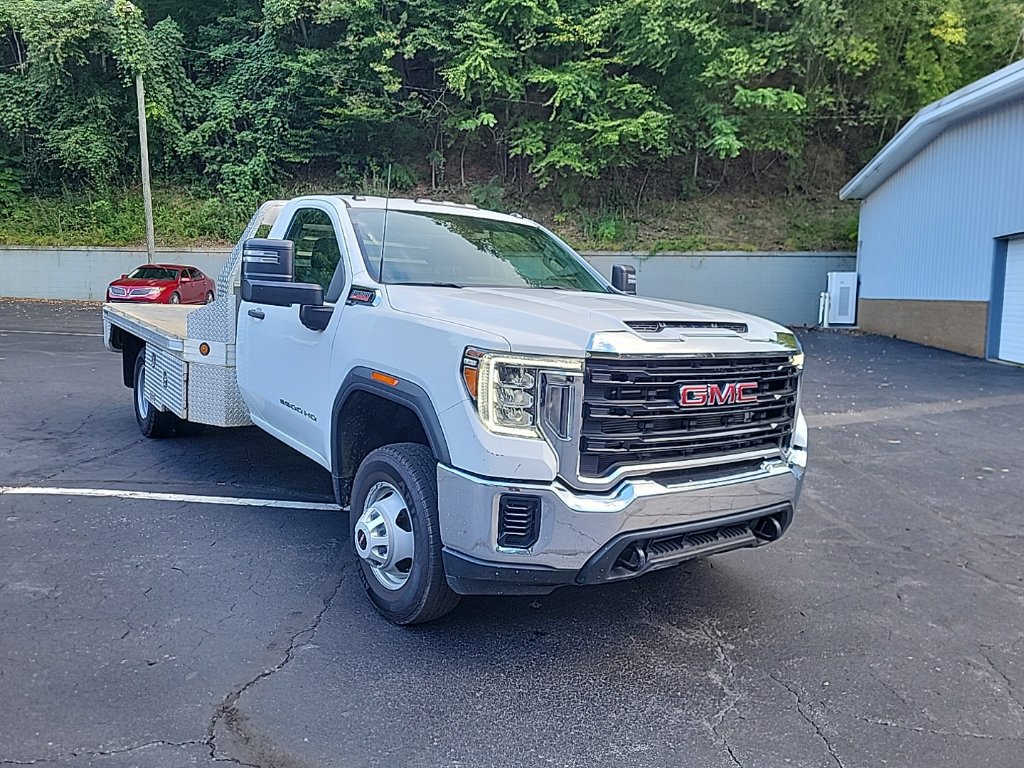Used 2022 GMC Sierra 3500 Pro w/ Convenience Package AWD/4WD image 5