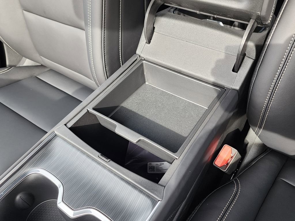 New 2026 GMC Acadia Elevation w/ Black Edition image 33