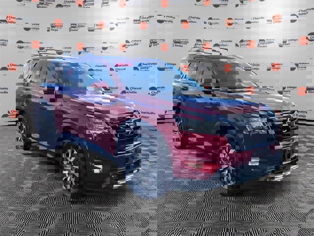 Certified 2025 Nissan Pathfinder SL w/ Black Appearance Package image 7