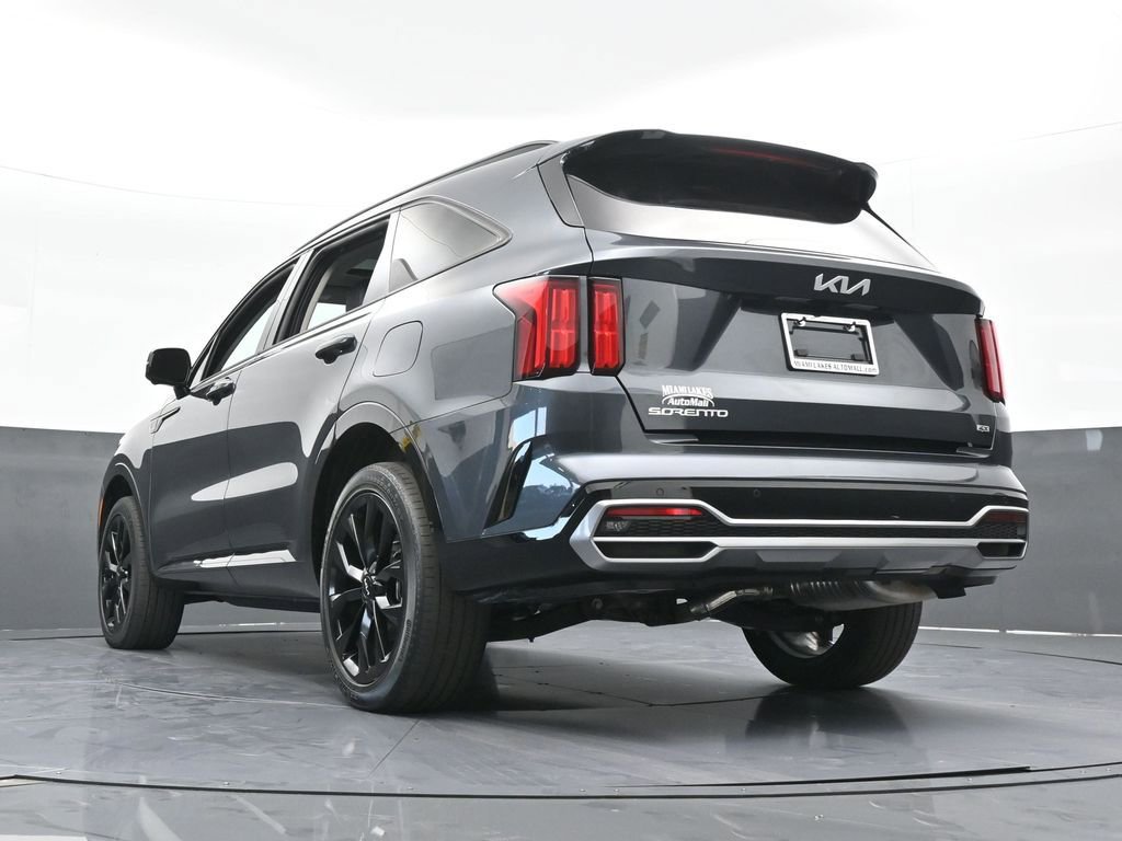 Used 2023 Kia Sorento SX AWD/4WD image 77