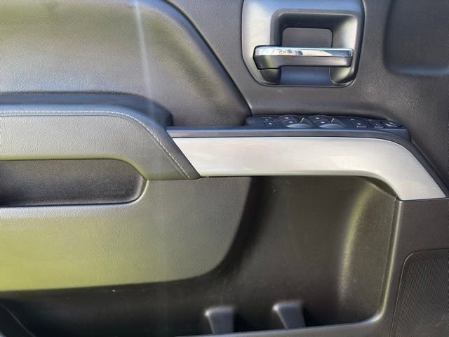 Used 2016 Chevrolet Silverado 1500 LT w/ Midnight Edition AWD/4WD image 19