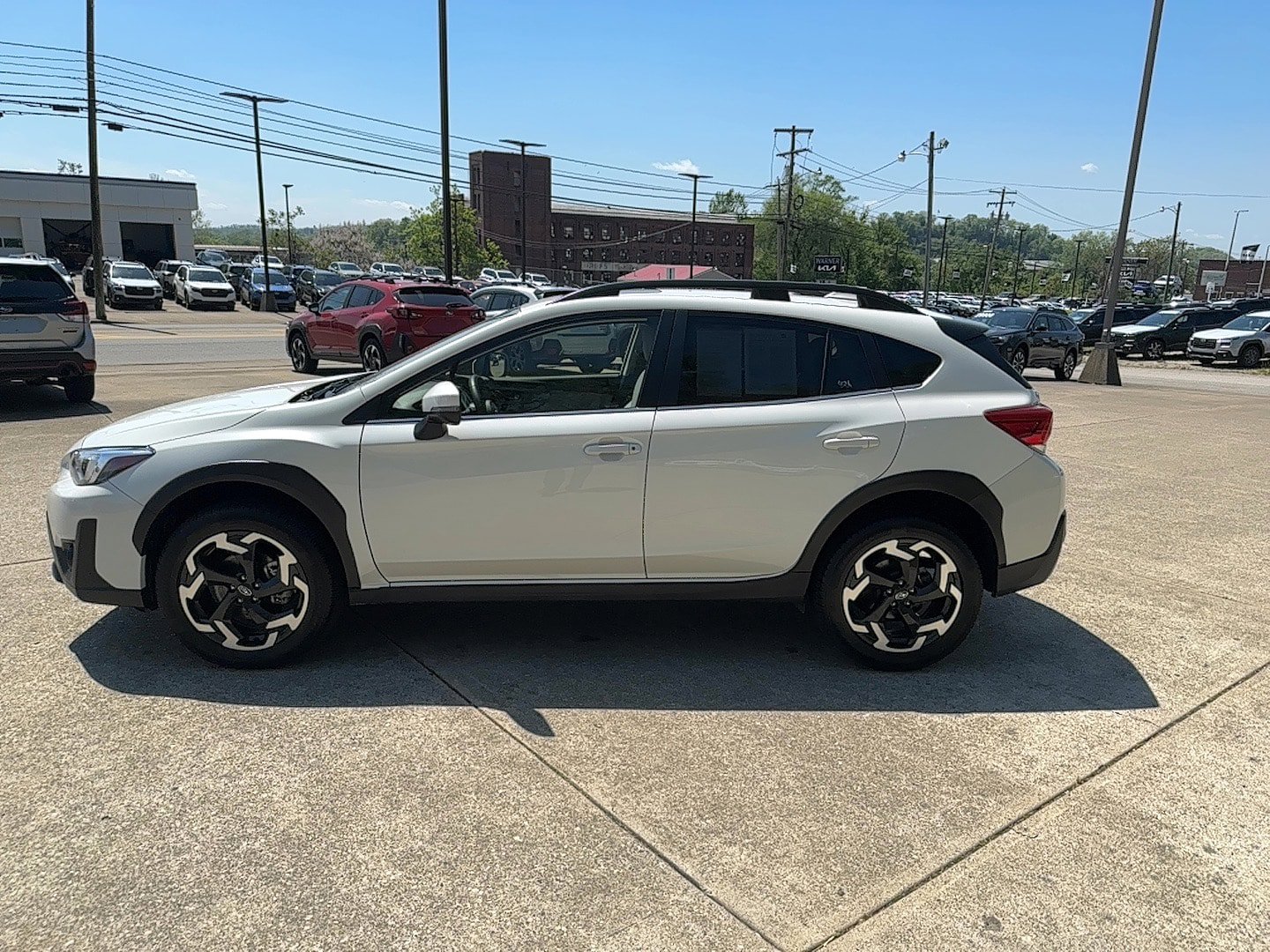 Certified 2023 Subaru Crosstrek 2.5i Limited w/ Moonroof Package AWD/4WD image 7