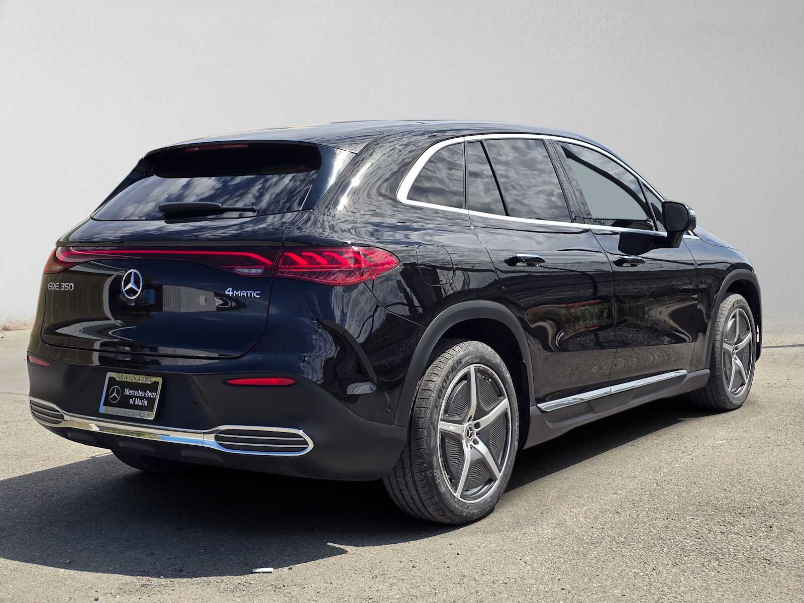 Used 2023 Mercedes-Benz EQE 350+ 4MATIC SUV image 3