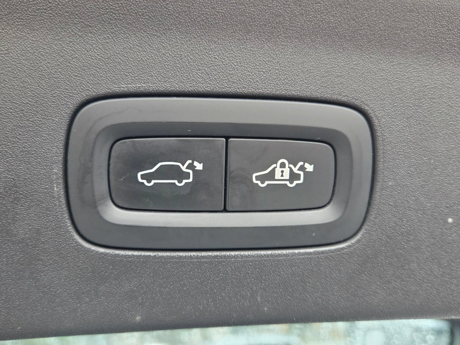 Used 2024 Polestar Polestar 2 AWD/4WD image 9