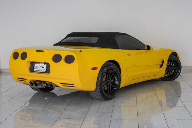 Used 2004 Chevrolet Corvette Convertible w/ Preferred Equipment Group image 6