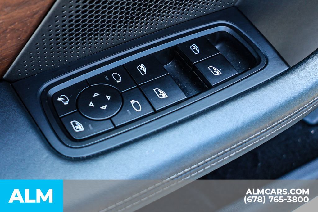 Used 2022 Porsche Taycan 4S image 48