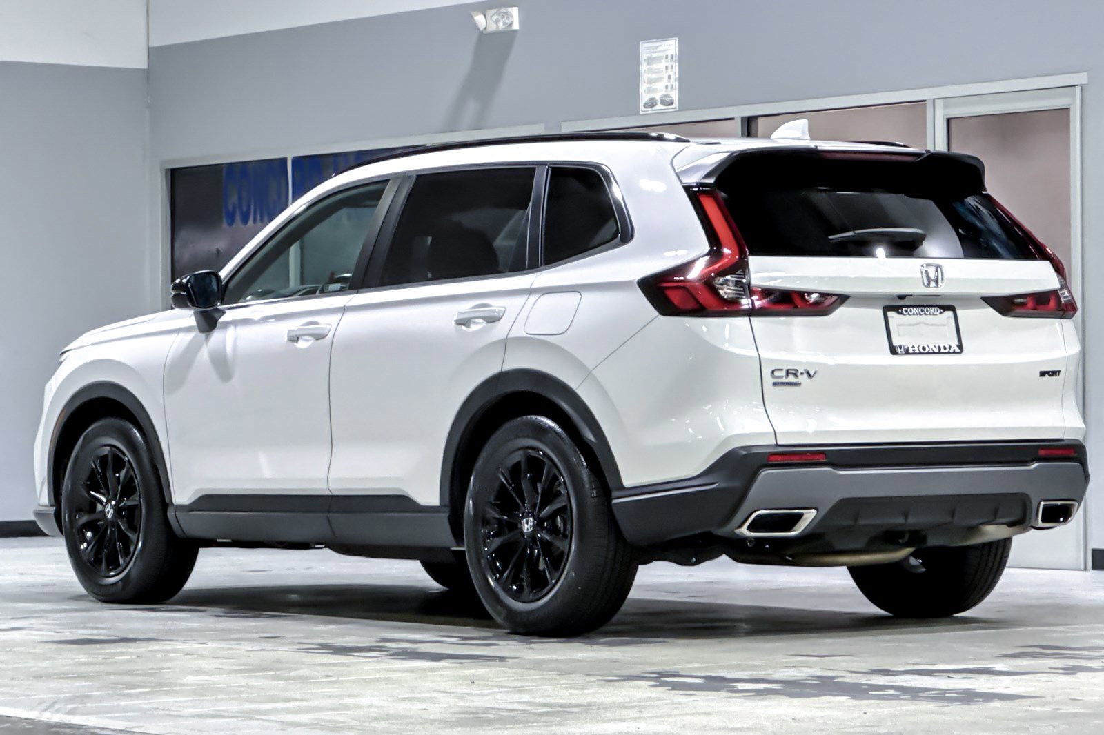 Certified 2023 Honda CR-V Sport image 3