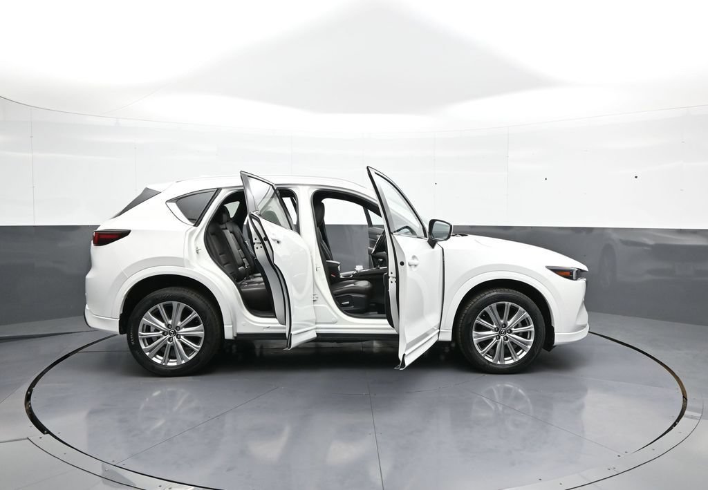Used 2023 MAZDA CX-5 Signature AWD/4WD image 43