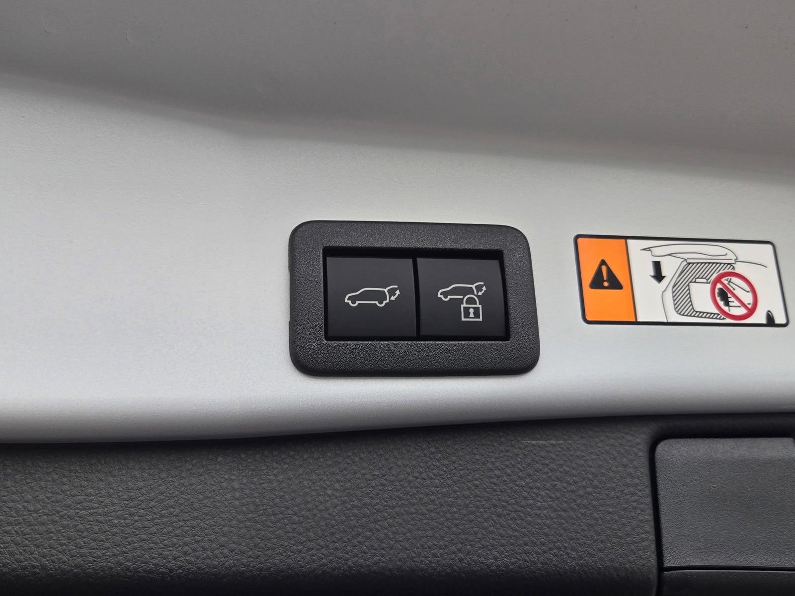 Certified 2026 Toyota RAV4 XLE Premium FWD image 23