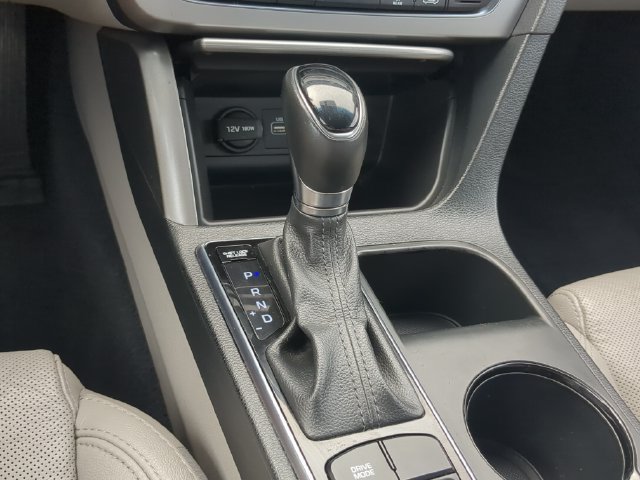 Used 2015 Hyundai Sonata Limited w/ Option Group 05 FWD image 29