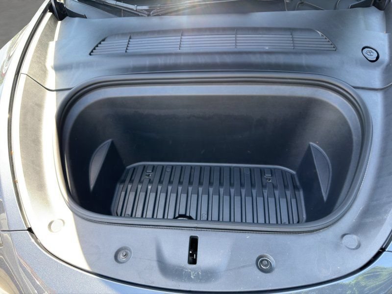 Used 2023 Tesla Model Y Long Range AWD/4WD image 20